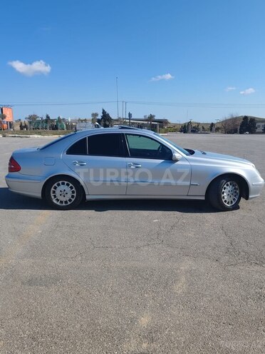 Mercedes E 240 2002, 325,144 km - 2.4 l - Bakı