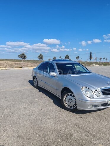 Mercedes E 240 2002, 325,144 km - 2.4 l - Bakı