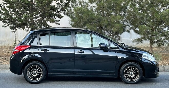 Nissan Tiida 2011, 81,000 km - 1.5 л - Bakı