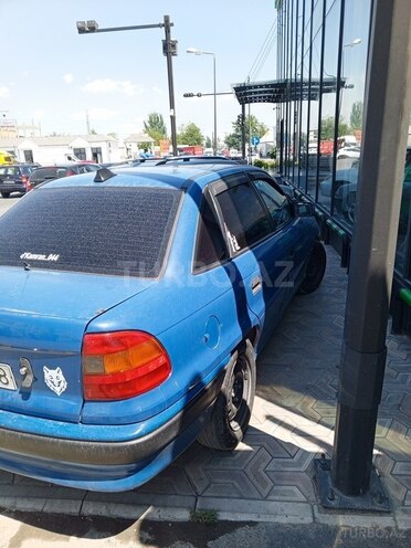 Opel Astra 1993, 373,113 km - 1.6 l - Bakı