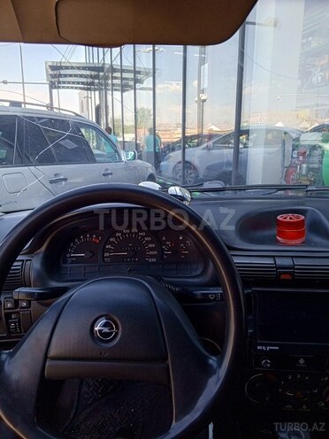 Opel Astra 1993, 373,113 km - 1.6 l - Bakı
