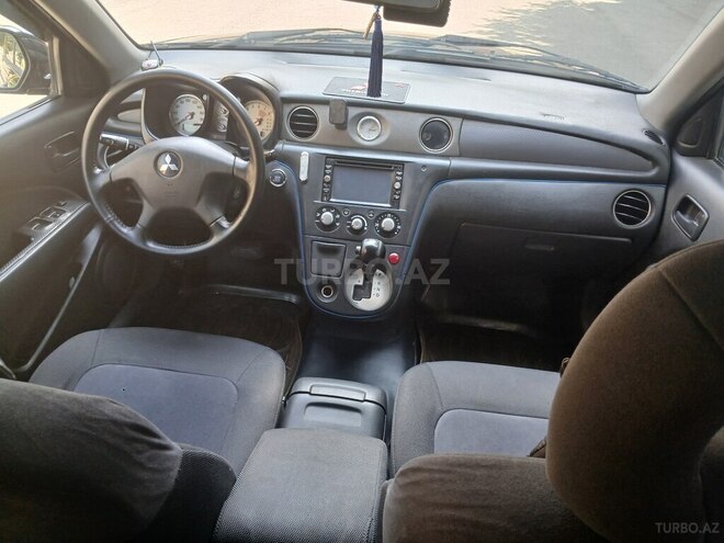 Mitsubishi Airtrek 2003, 297,000 km - 2.4 l - Tovuz