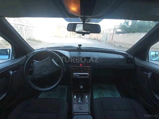 Mercedes C 180 1995, 255,365 km - 1.8 l - Bakı