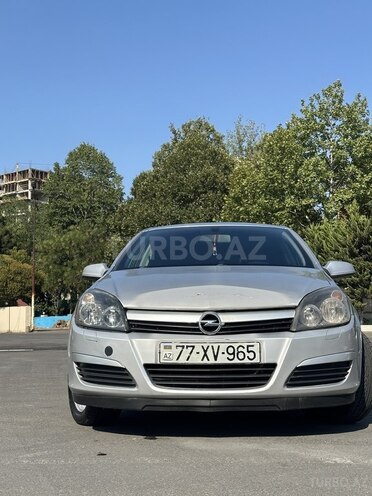 Opel Astra 2004, 209,000 km - 1.4 л - Bakı