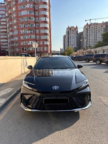Toyota Camry 2024, 1,300 km - 2.0 l - Bakı