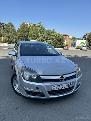Opel Astra 2004, 209,000 km - 1.4 л - Bakı