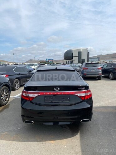 Hyundai Grandeur 2015, 196,000 km - 2.2 л - Qazax