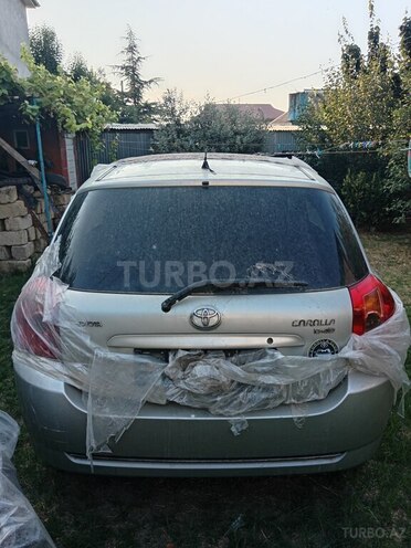 Toyota Corolla 2005, 135,000 km - 1.4 l - Masallı
