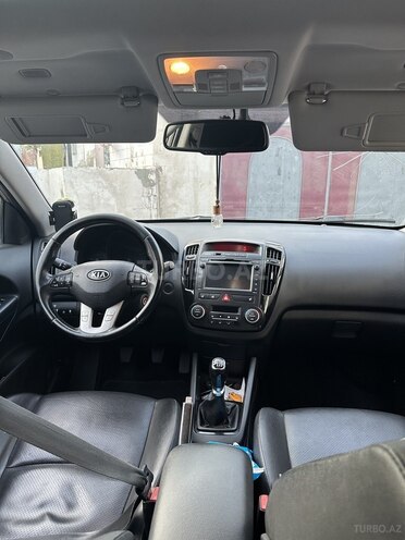 Kia  2010, 180,000 km - 1.6 l - Bakı