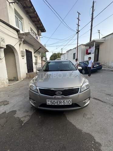 Kia  2010, 180,000 km - 1.6 l - Bakı