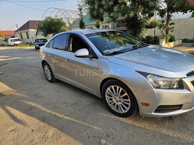 Chevrolet Cruze 2011, 200,000 km - 1.4 л - Tovuz