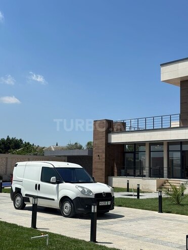 Fiat Doblo 2010, 200,000 km - 1.3 л - Bakı