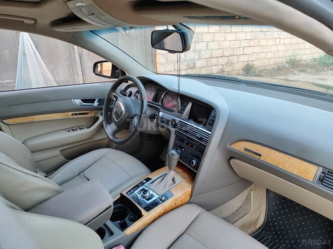 Audi A6 2005, 322,000 km - 3.2 l - Şirvan
