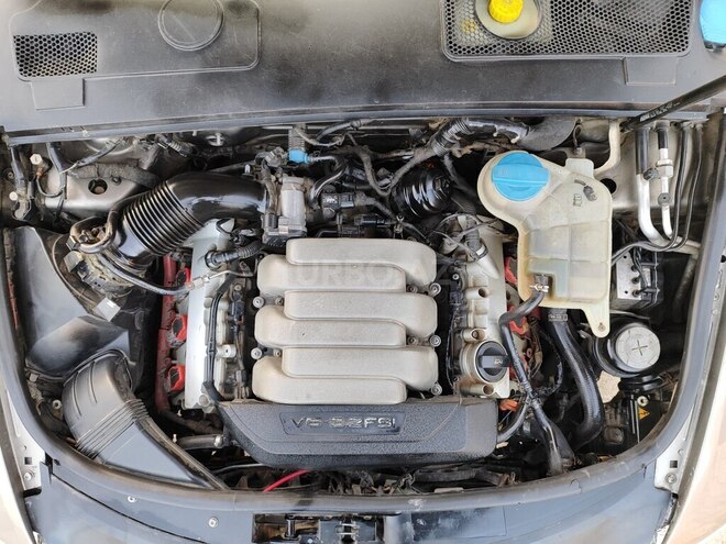 Audi A6 2005, 322,000 km - 3.2 l - Şirvan