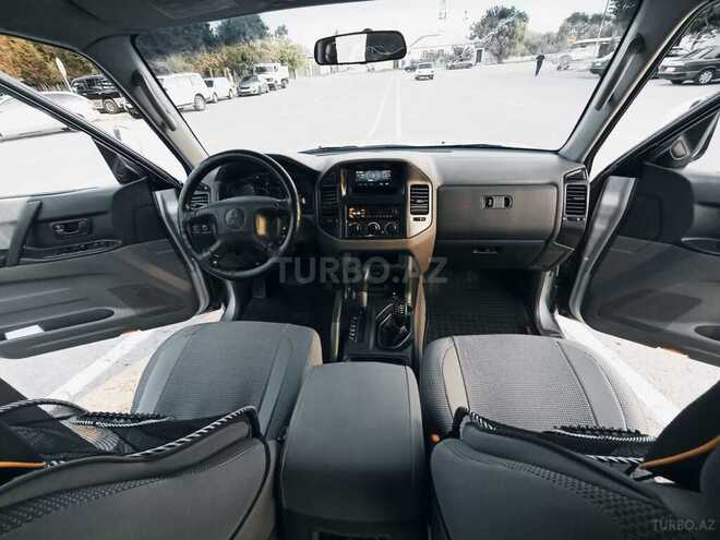 Mitsubishi Pajero 2006, 298,000 km - 3.0 l - Sumqayıt
