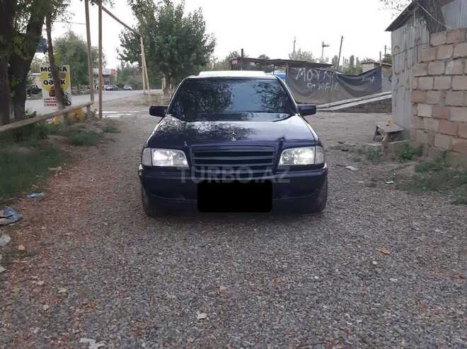 Mercedes C 220 d 1999, 402,000 km - 2.2 l - Füzuli