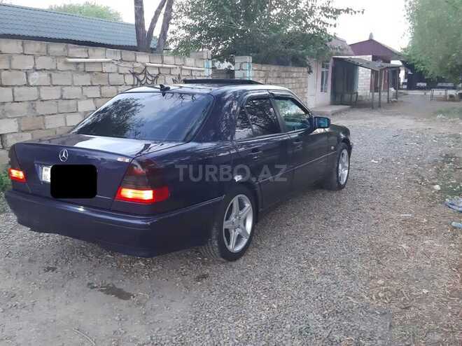 Mercedes C 220 d 1999, 402,000 km - 2.2 l - Füzuli