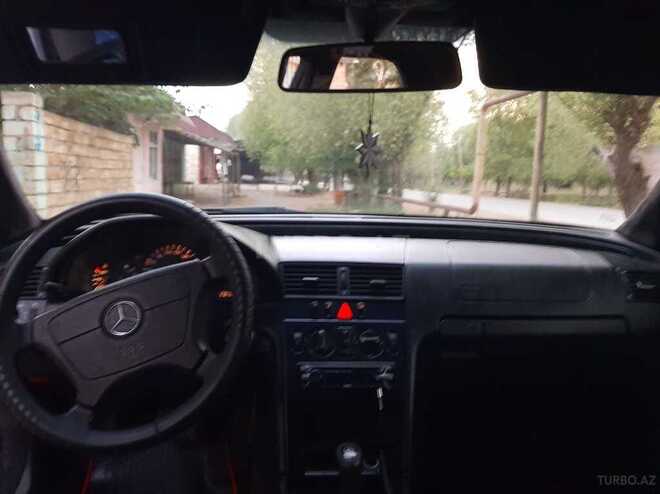 Mercedes C 220 d 1999, 402,000 km - 2.2 l - Füzuli