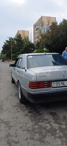 Mercedes 190 1989, 172,887 km - 2.0 л - Sumqayıt