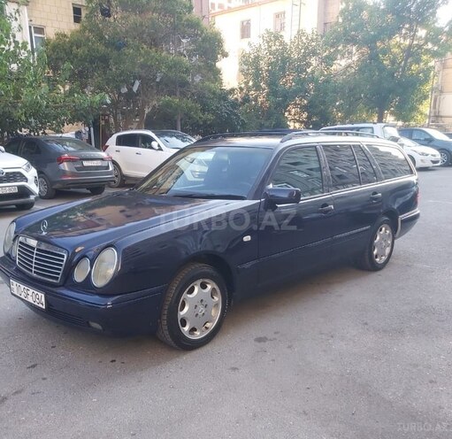 Mercedes E 240 1997, 210,500 km - 2.4 l - Bakı