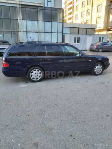Mercedes E 240 1997, 210,500 km - 2.4 l - Bakı