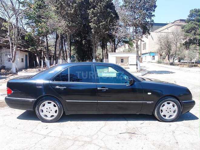 Mercedes E 280 1999, 327,300 km - 2.8 л - Bakı