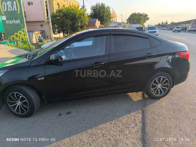 Hyundai Accent 2013, 81,500 km - 1.6 l - Füzuli