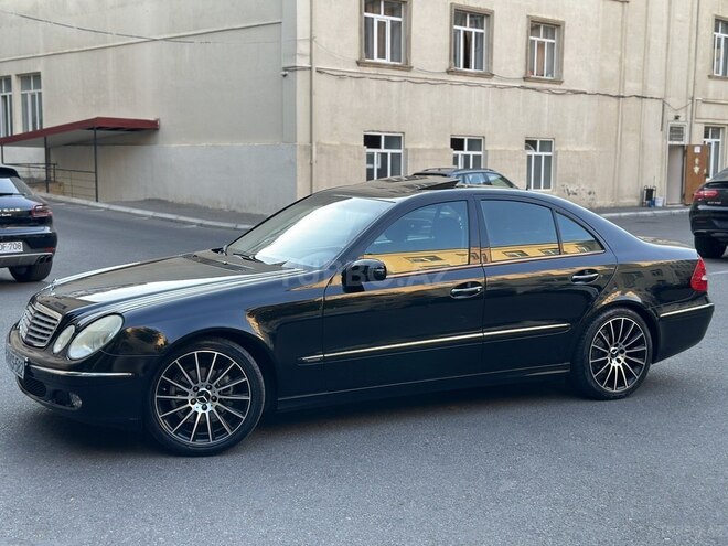 Mercedes E 240 2003, 292,000 km - 2.6 l - Bakı