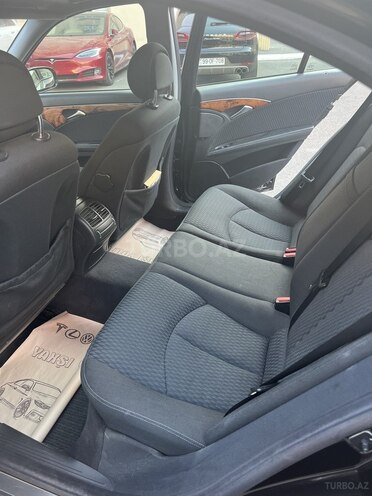Mercedes E 240 2003, 292,000 km - 2.6 l - Bakı