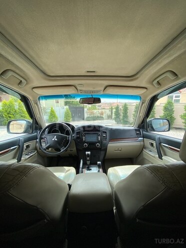 Mitsubishi Pajero 2008, 293,000 km - 3.2 л - Bakı