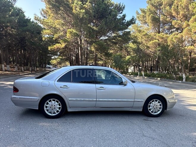 Mercedes E 270 2001, 612,000 km - 2.7 l - Sumqayıt