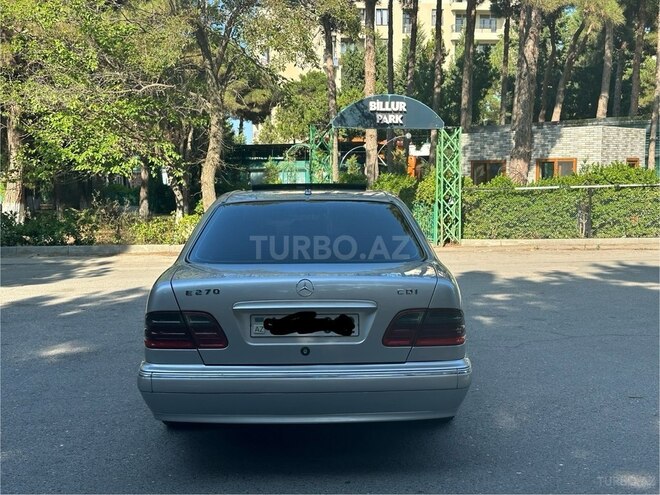 Mercedes E 270 2001, 612,000 km - 2.7 l - Sumqayıt