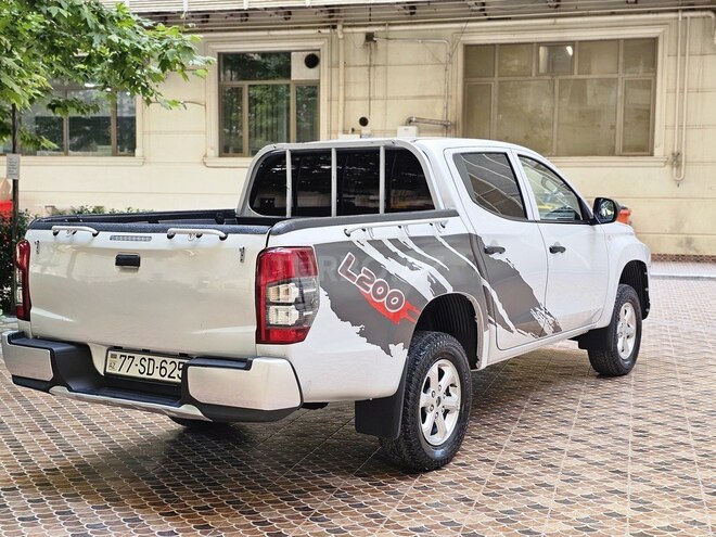 Mitsubishi L200 2021, 138,000 km - 2.4 l - Bakı