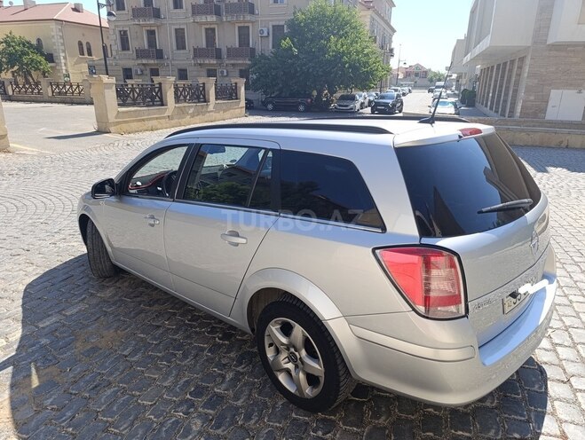 Opel Astra 2010, 450,000 km - 1.7 l - Bakı