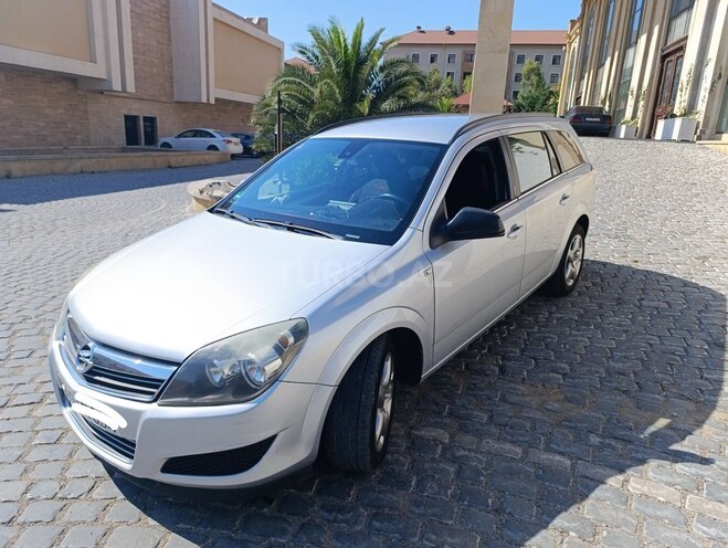 Opel Astra 2010, 450,000 km - 1.7 l - Bakı