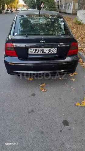 Opel Vectra 2021, 256,980 km - 1.6 l - Göyçay