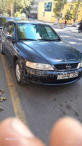 Opel Vectra 2021, 256,980 km - 1.6 l - Göyçay