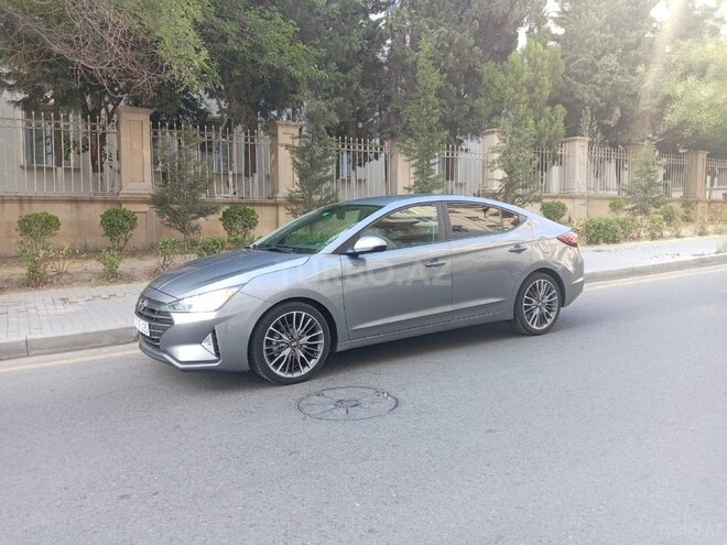 Hyundai Elantra 2018, 49,000 km - 2.0 l - Bakı
