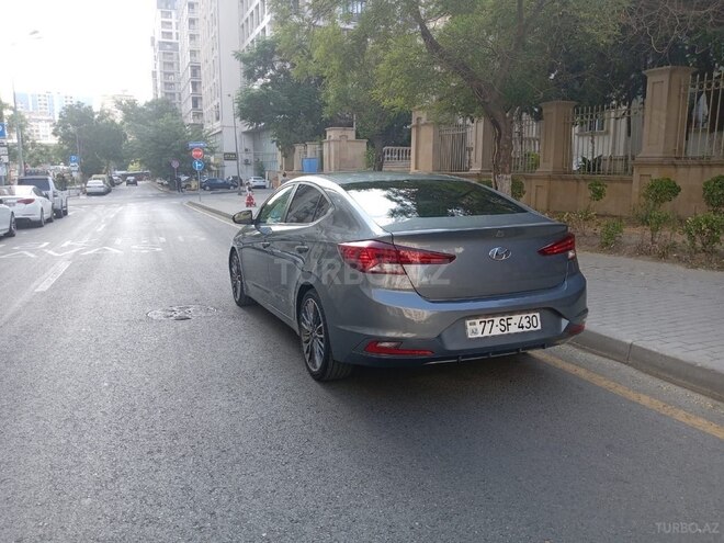 Hyundai Elantra 2018, 49,000 km - 2.0 l - Bakı