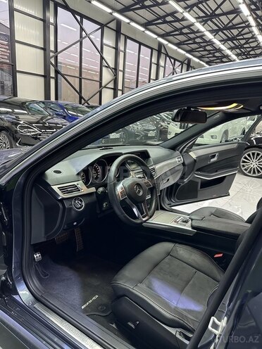 Mercedes E 220 2015, 202,000 km - 2.2 l - Bakı