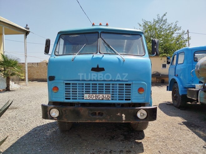 MAZ  1988, 450,000 km - 14.9 l - Şəmkir