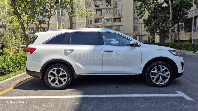 Kia Sorento 2015, 180,250 km - 2.0 l - Bakı