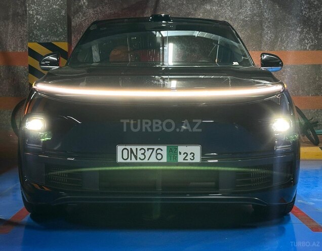 Li Auto L9 2024, 0 km - 1.5 л - Bakı