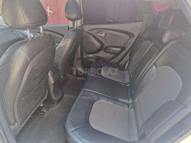 Hyundai ix35 2010, 238,000 km - 2.0 l - Bakı