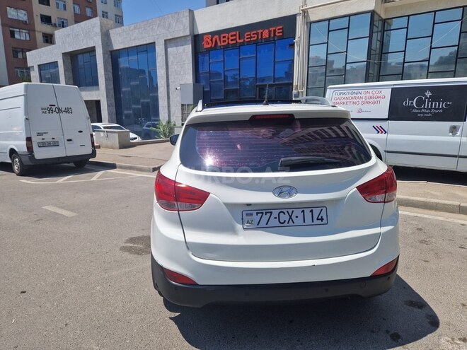 Hyundai ix35 2010, 238,000 km - 2.0 l - Bakı