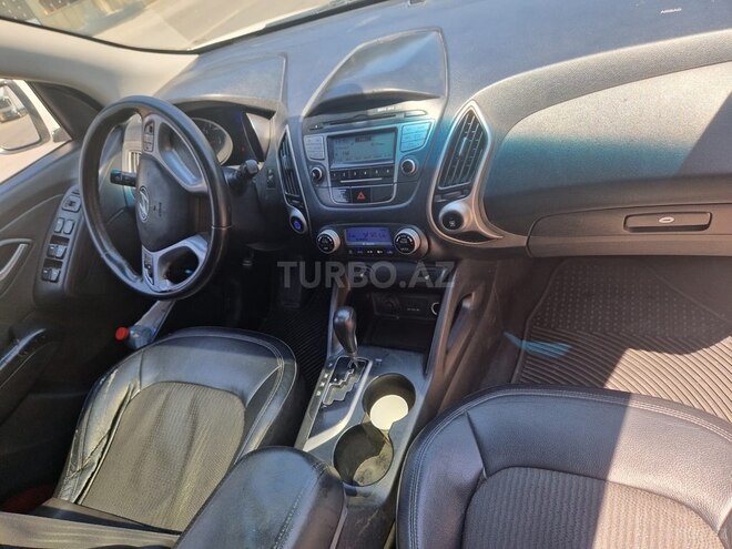 Hyundai ix35 2010, 238,000 km - 2.0 l - Bakı