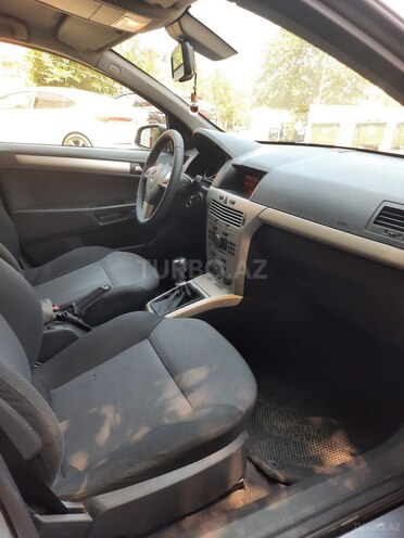 Opel Astra 2008, 298,500 km - 1.4 л - Bakı