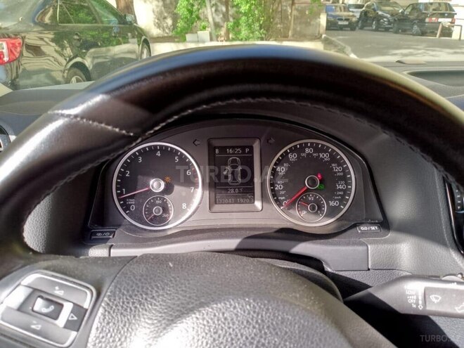 Volkswagen Tiguan 2013, 133,200 km - 2.0 л - Bakı