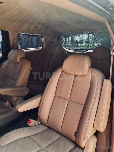 Kia Carnival 2019, 99,994 km - 2.2 л - Bakı
