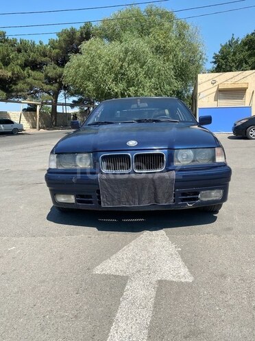 BMW 320 1992, 300,000 km - 2.0 l - Bakı
